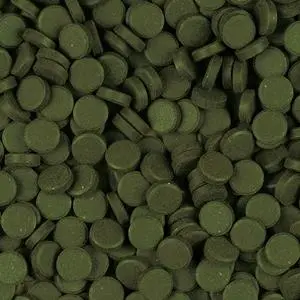 Hrana pentru pesti cu un continut ridicat de spirulina Tropical Super Spirulina Forte tablete, 250ML/150G