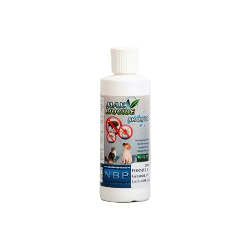 Sampon impotriva puricilor si capuselor pentru caini si pisici, 200 ml