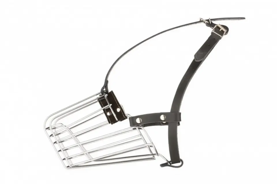 Botnita de metal, cromata, captusita cu neopren, circumferinta 26 cm x lungime 9.5 cm x inaltime 10 cm