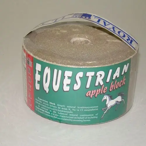 Bloc Mineral pentru Cai, Royal Ilac Equestrian Apple Block, 5 kg
