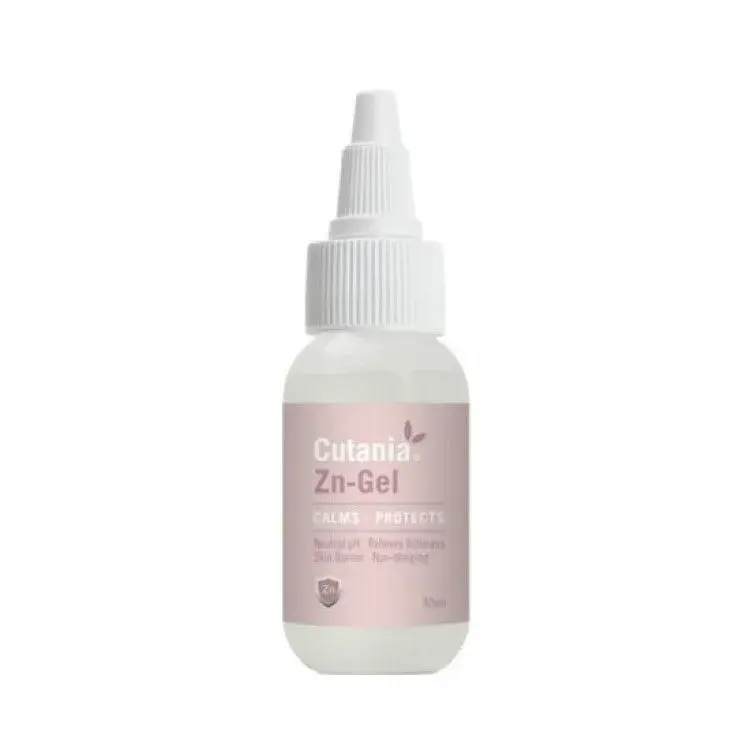 Gel calmant si dezinfectant pentru caini  pisici CUTANIA   Zn 30 ml