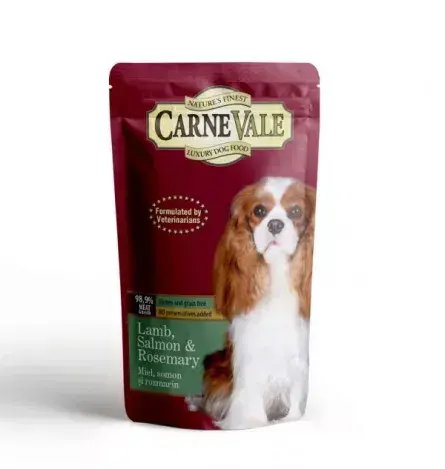 Hrana umeda pentru caini Carnevale cu miel  somon 125 gr