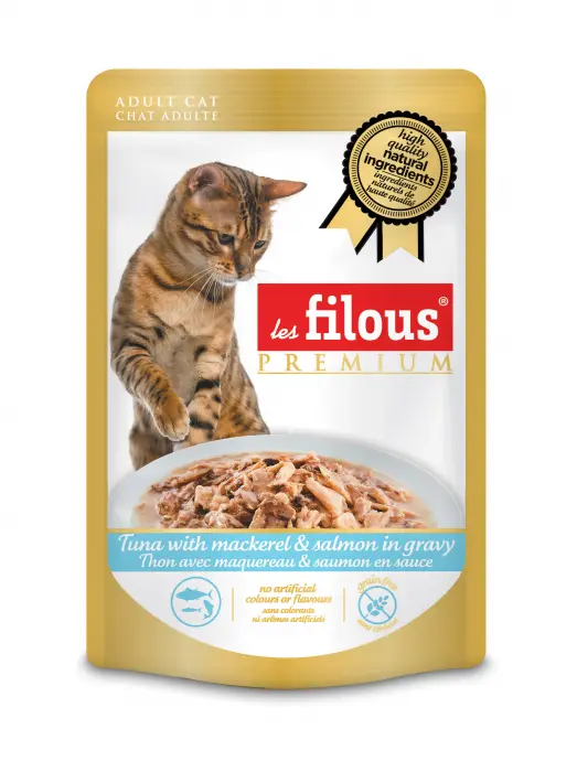 Hrana umeda pentru pisici Les Filous, Ton, macrou si somon in sos, 80g