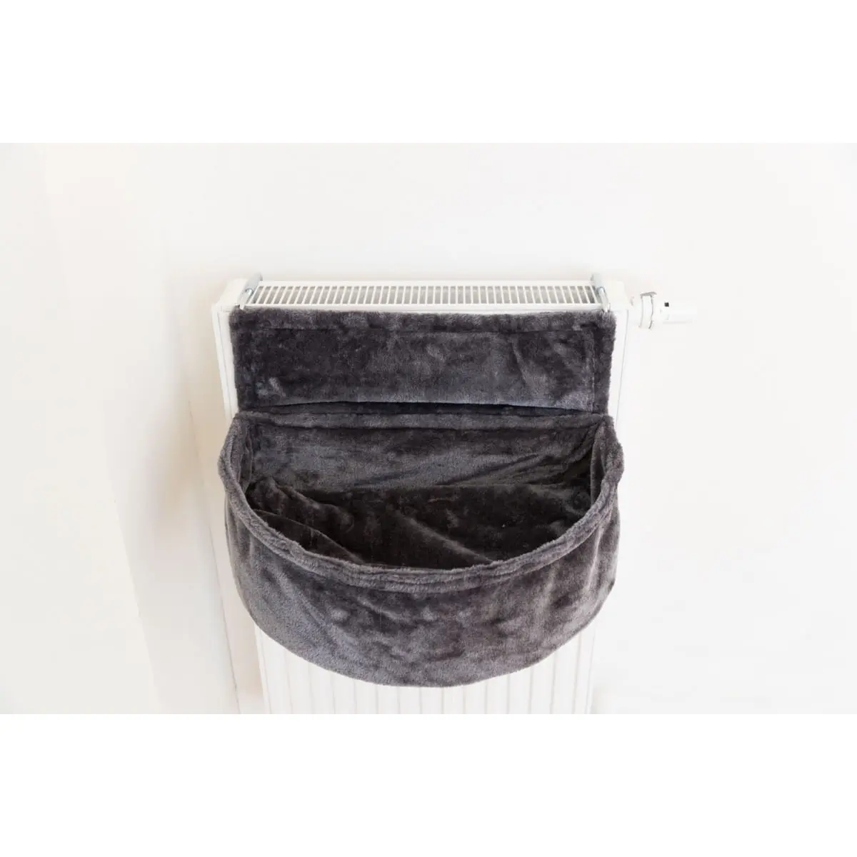 TRIXIE sezlong pentru calorifer oval pisici, plus, perna reversibila, gri, 55 x 15 x 36 cm - Image 2