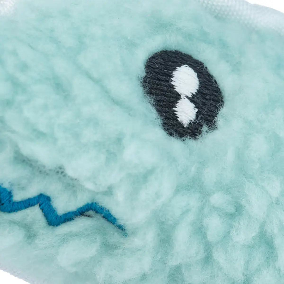 Delfin Tuffles WWF,  Jucarie pentru caini, din materiale reciclate, 32 x 14 cm Delfin Tuffles WWF,  Jucarie pentru caini, din materiale reciclate,32 x 14 cm - Image 4